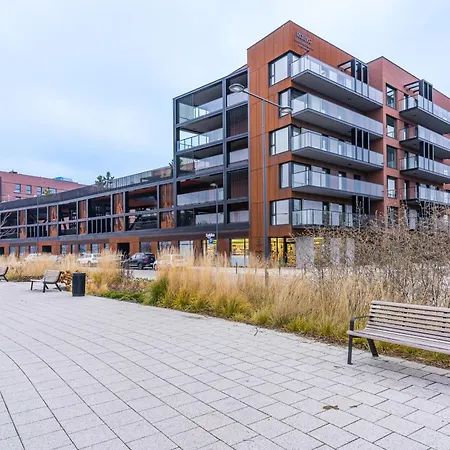 Apartmate- Oldtown Sienna Grobla Comfy Sauna & Free Gym Апартаменты Гданьск