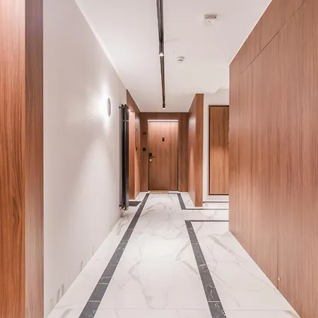 Apartmate- Oldtown Sienna Grobla Comfy Sauna & Free Gym *