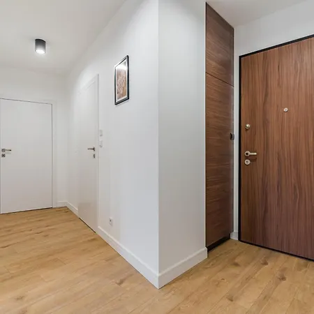 Apartmate- Oldtown Sienna Grobla Comfy Sauna & Free Gym Apartment Gdansk