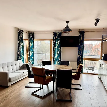 Apartmate- Oldtown Sienna Grobla Comfy Sauna & Free Gym *