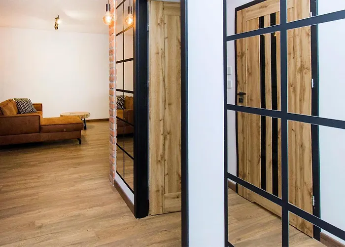 Apartmate- Oldtown Sienna Grobla Comfy Sauna & Free Gym